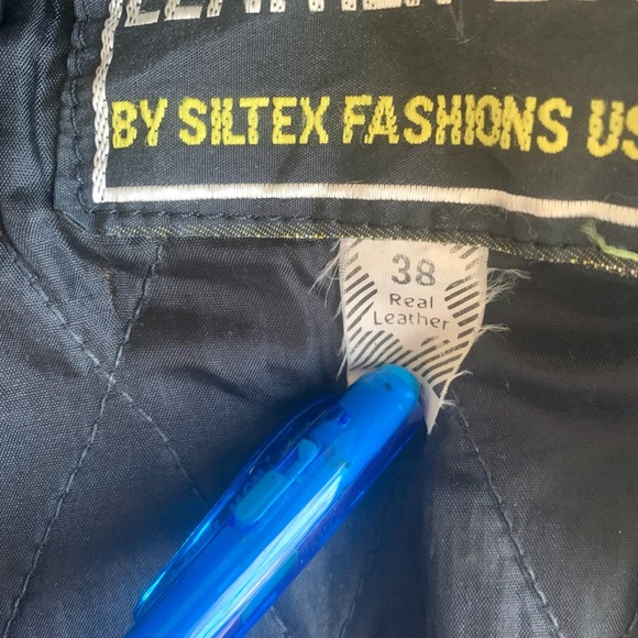 Vintage Leather 2000 Black Genuine Leather Moto Biker Jacket with Belt - Picture 8 of 12